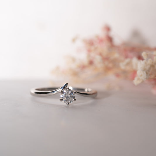 The Akilina Ring | Round Lab Diamond Asymmetrical Engagement Solitaire
