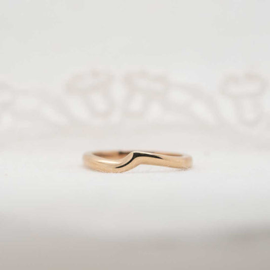 The Eleos Ring | Wave Shaped 9k Yellow Gold Contour Wedding Band