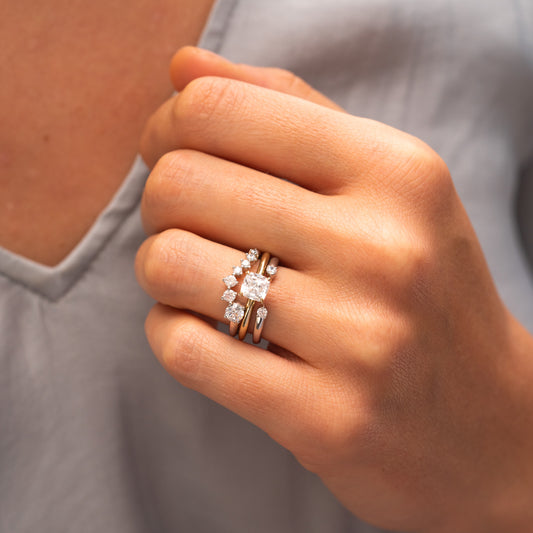 The Inara Ring | Lab Diamond Wave Curved Band