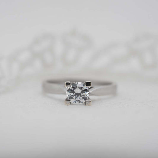 The Felicity Ring | 0.50ct D-E VVS1 Round 9k Gold Engagement Solitaire