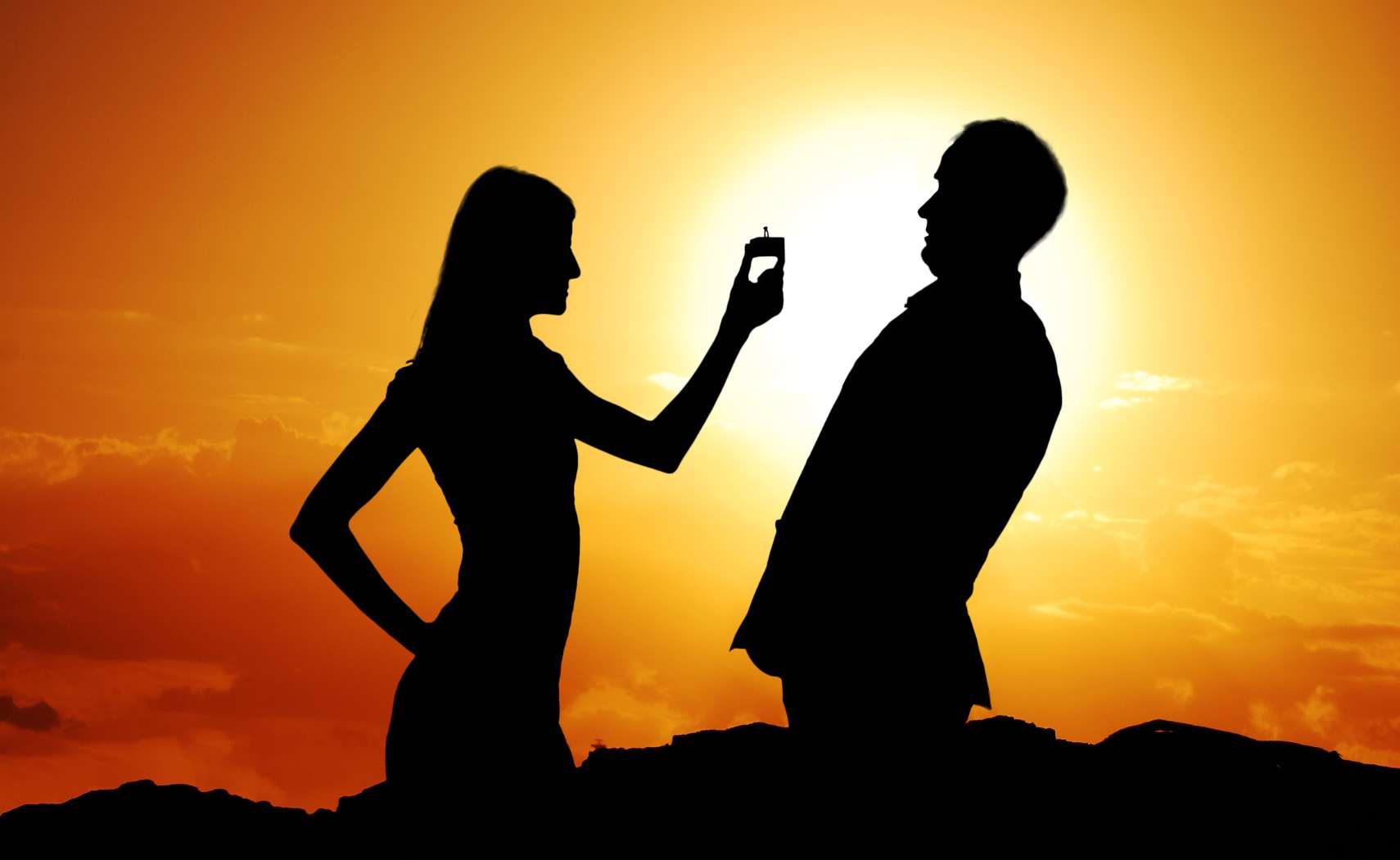 Women: How To Propose To Your Man This Leap Year 2024