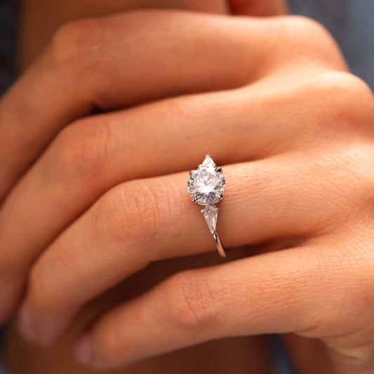 The Adele Ring | Lab Diamond Round Brilliant & Kite Cut Engagement Trilogy