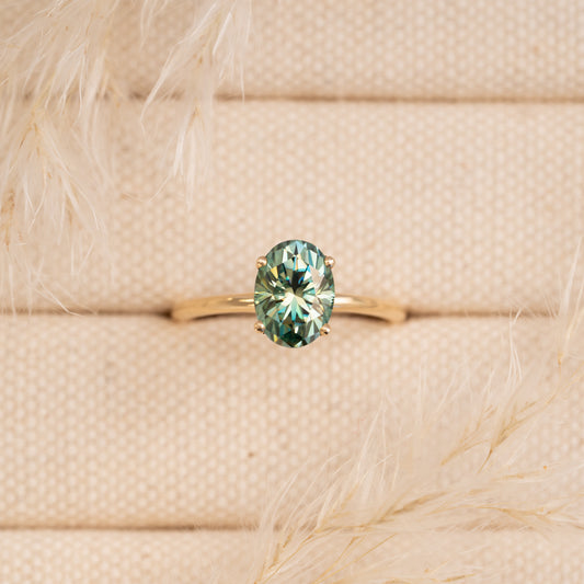 The Alice Ring | 2.10ct Oval Seafoam Moissanite Four Claw Solitaire