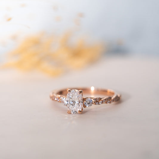 The Eloise Ring | Oval & Round Lab Diamond Twisted Band Engagement Trilogy