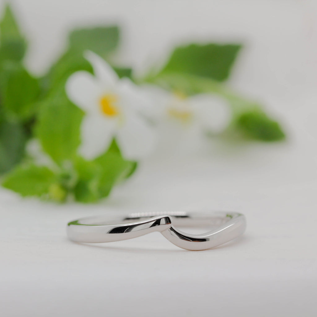 The Akilina Wedding Ring | Matching Bridal Wave Shaped Band