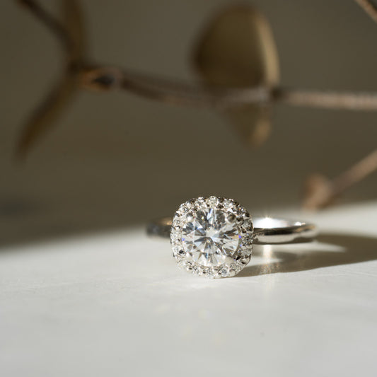 The Ami Ring | Lab Diamond Round Engagement Halo
