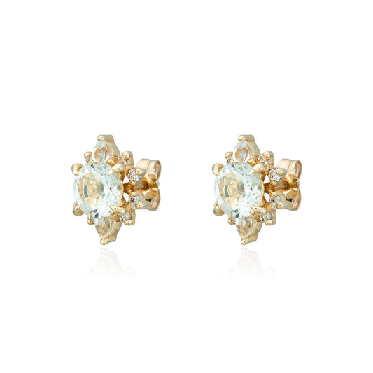 A white render of two diamond halo gold stud earrings.