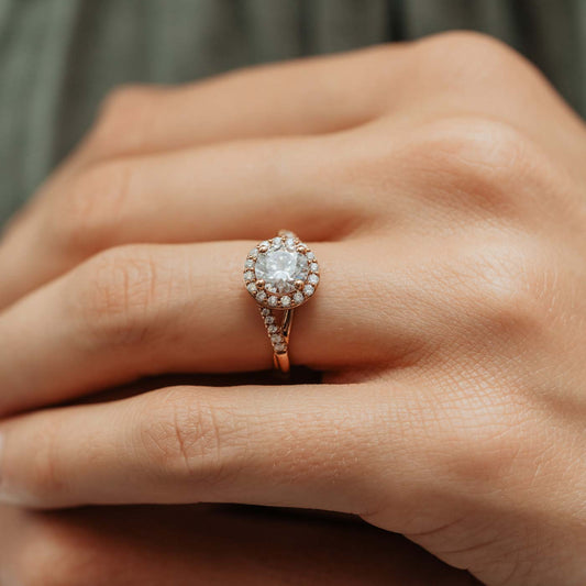 The Dolca Ring | Lab Diamond Twist Engagement Halo