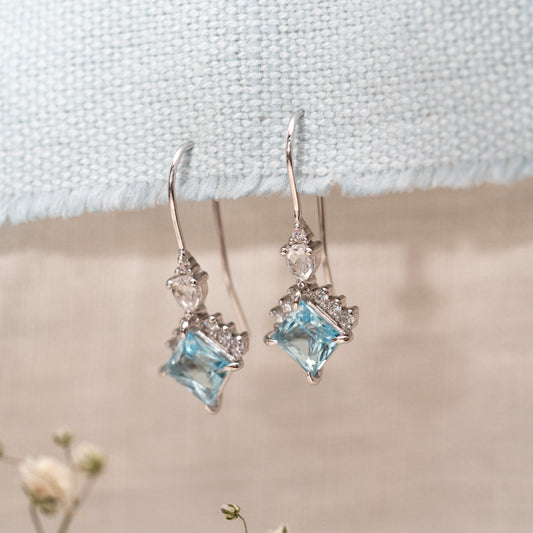 The Veryan Earrings | VS1 D-E Lab Diamonds. Ethical Gemstones. 100% Recycled 9k Gold Drop