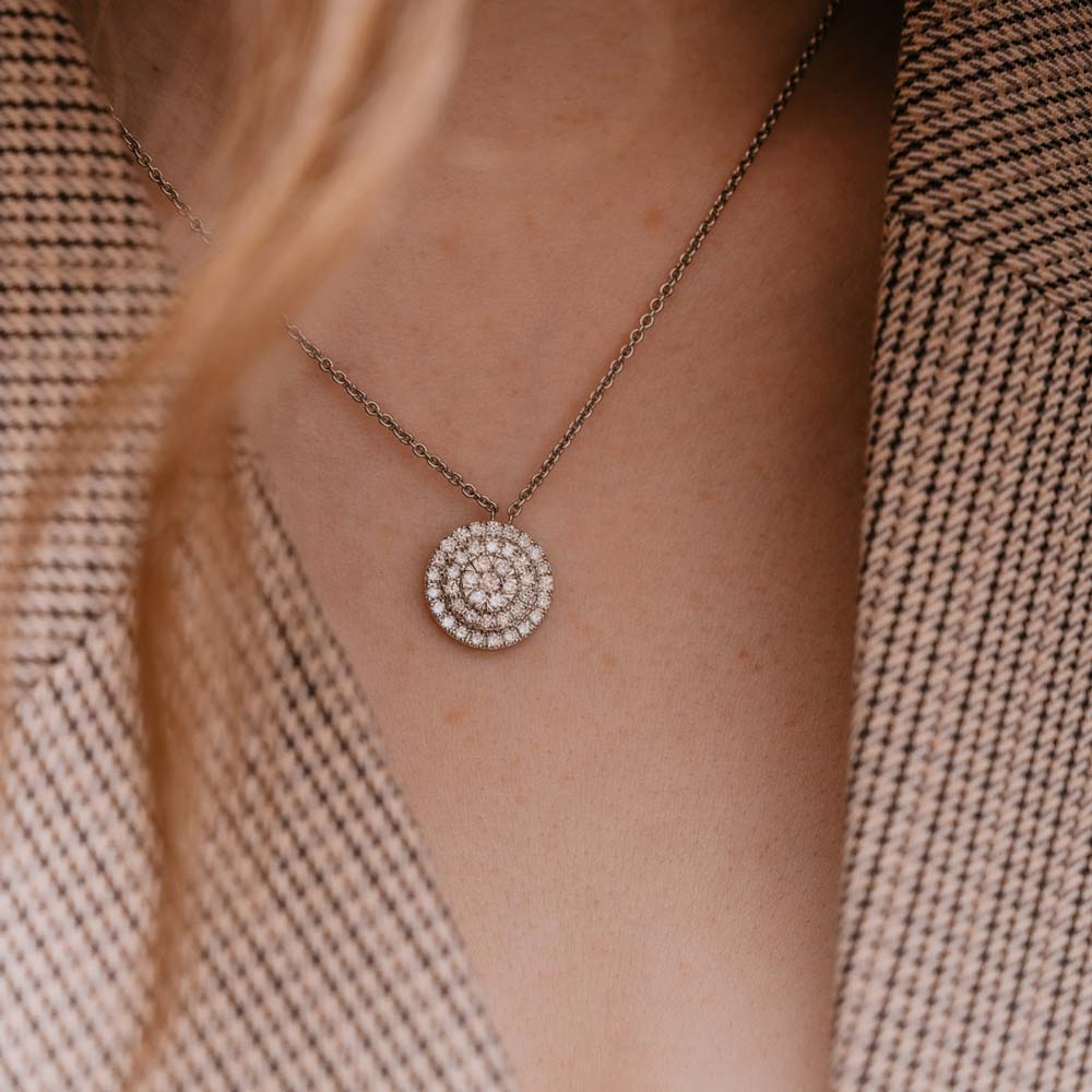 The Vivienne Pendant | 0.90ct VVS E-F Lab Diamonds Round Illusion Halo 14k White Gold